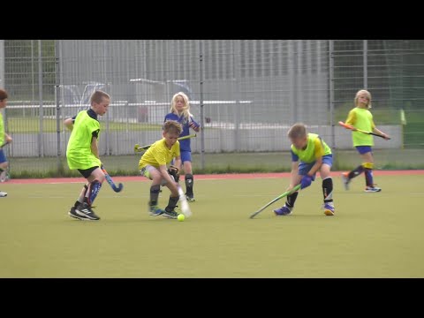 Die Schläger im Mannschaftssport: Feldhockey beim Schweriner Sportclub