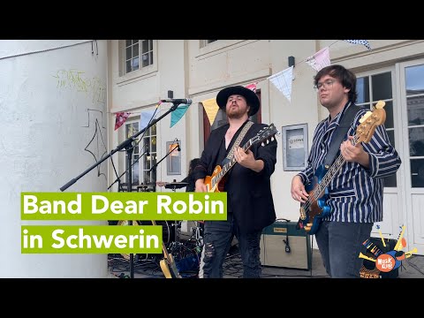 Preisgekrönte Band „Dear Robin“ begeistert Publikum am Markt