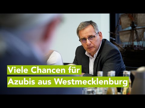 IHK zu Schwerin und Arbeitsagentur Schwerin: Positive Bilanz zum Berufsberatungsjahr 2023/2024